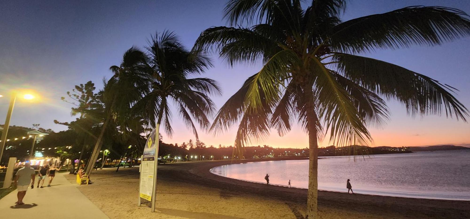 Bella Vista On Nara Pets Welcome Airlie Beach Exterior photo
